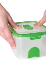Pac n' Vac no-fuss vacuum food storage without bags or suction gadgets